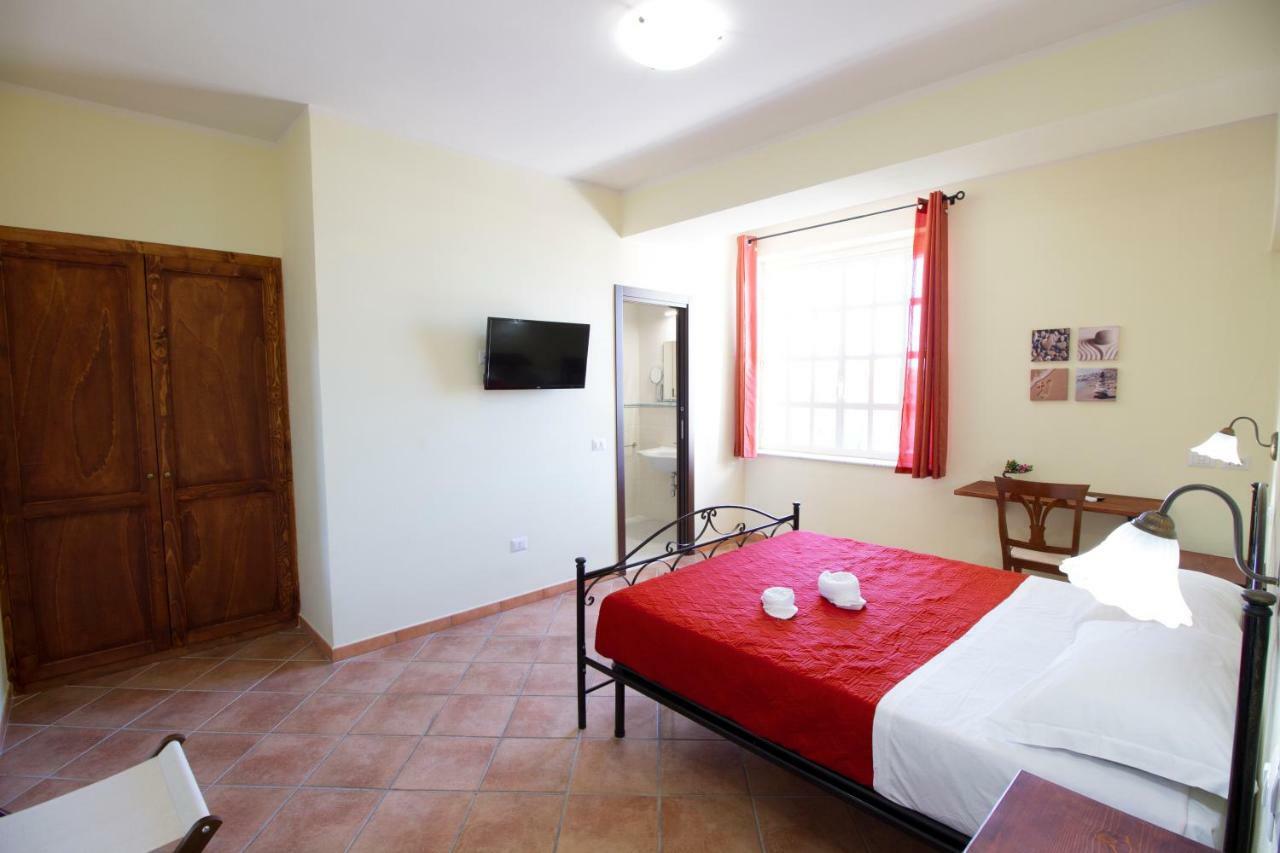 Guest House Capitan Libeccio Тропея Экстерьер фото